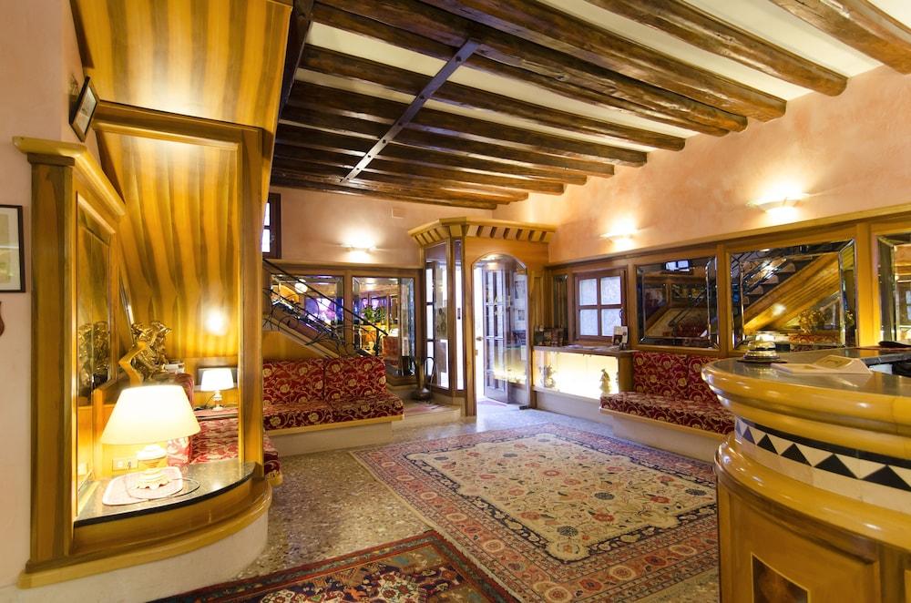 Messner Palace Hotel Венеция Екстериор снимка